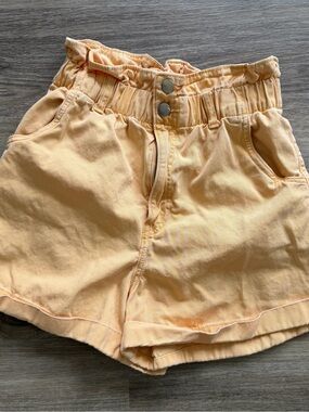H&M High Waist Paperbag Shorts